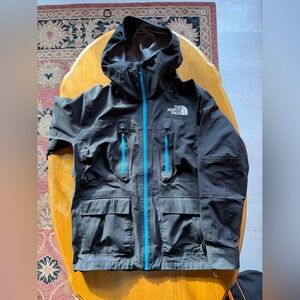 The North Face Men's Black ski snowboard jacket men’s medium